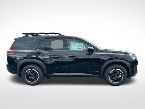 New 2026 Nissan Pathfinder Rock Creek w/ Rock Creek Premium Package AWD/4WD image 6