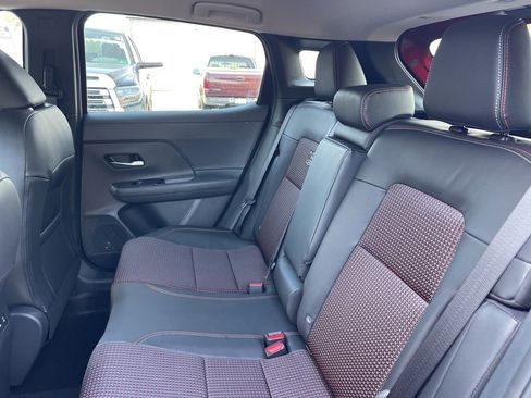 New 2026 Nissan Kicks SR w/ Cold Weather Package image 17