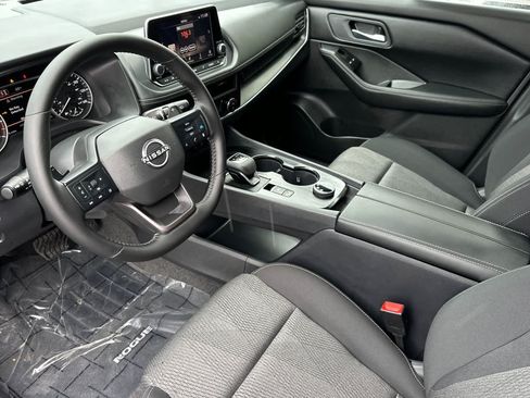 New 2026 Nissan Rogue SV AWD/4WD image 11
