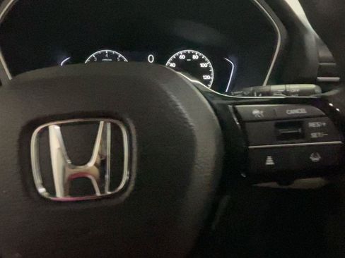Used 2023 Honda Pilot LX image 36