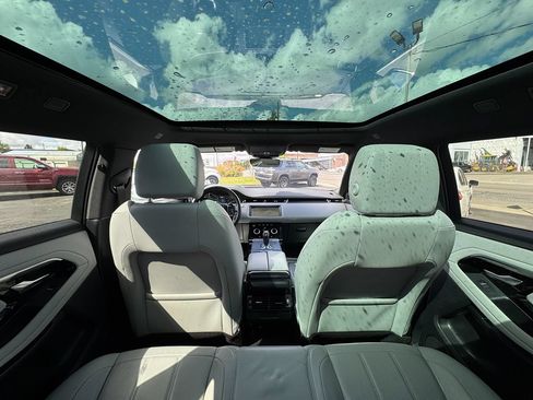 Used 2020 Land Rover Range Rover Evoque S AWD/4WD image 35