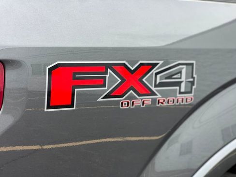 Used 2019 Ford F150 Lariat w/ Equipment Group 502A Luxury image 34