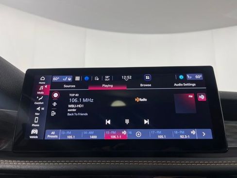 Used 2025 Alfa Romeo Tonale Veloce w/ Premium Package image 28