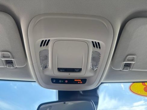 Certified 2023 Buick Envision Preferred AWD/4WD image 25