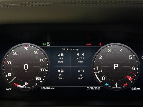 Used 2025 Land Rover Defender 110 S image 13