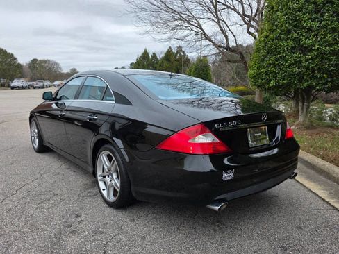 Used 2006 Mercedes-Benz CLS 500 w/ AMG Sport Pkg image 3