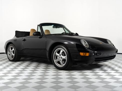 Used 1996 Porsche 911 Carrera RWD image 1