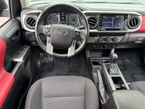 Used 2022 Toyota Tacoma SR5 image 7
