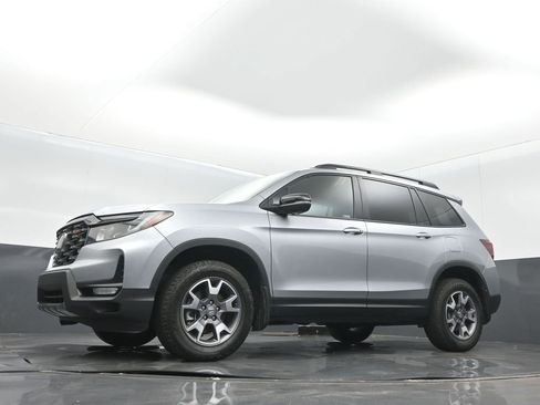 Used 2022 Honda Passport TrailSport image 13