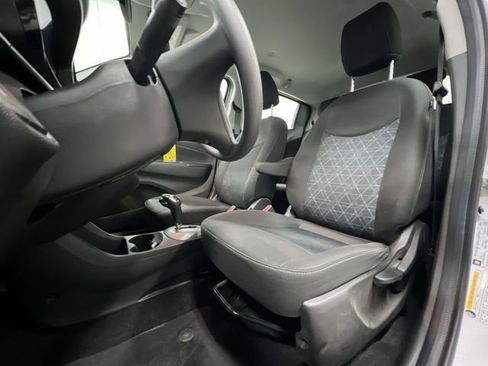 Certified 2022 Chevrolet Spark LT image 18
