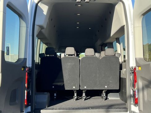 Certified 2024 Ford Transit 350 XLT image 8