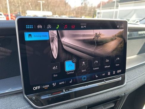 New 2026 Volkswagen Tiguan S AWD/4WD image 17