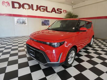 Used 2023 Kia Soul LX w/ Option Group 015