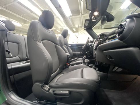 Used 2024 MINI Cooper S FWD image 30