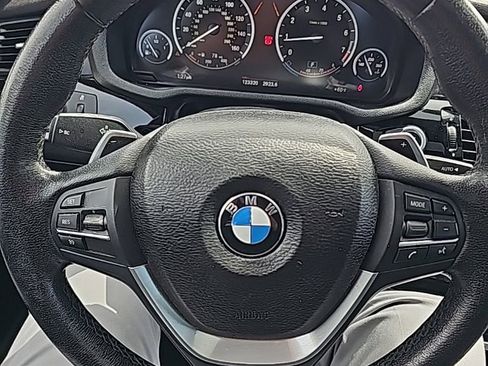 Used 2018 BMW X4 xDrive28i image 11