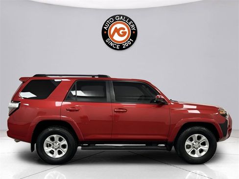 Used 2019 Toyota 4Runner SR5 image 8