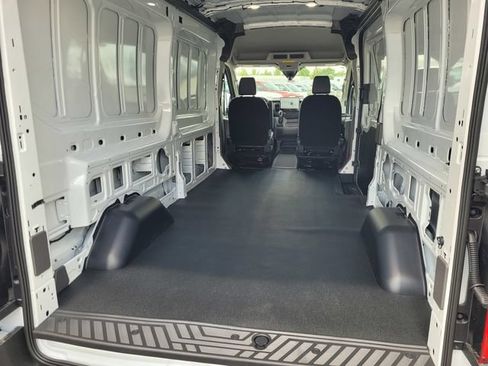 New 2026 Ford Transit 150 148 Medium Roof RWD image 6