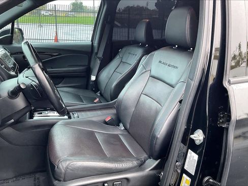 Used 2021 Honda Pilot Black Edition image 28