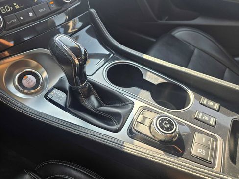 Used 2023 Nissan Maxima SV w/ Floor Mat Group FWD image 30