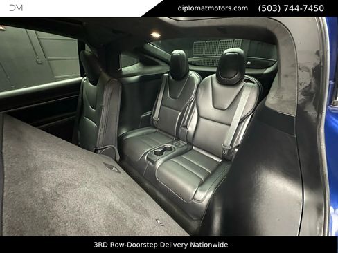 Used 2022 Tesla Model X image 22