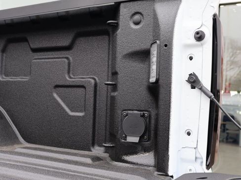 New 2026 GMC Sierra 3500 Denali Ultimate image 38