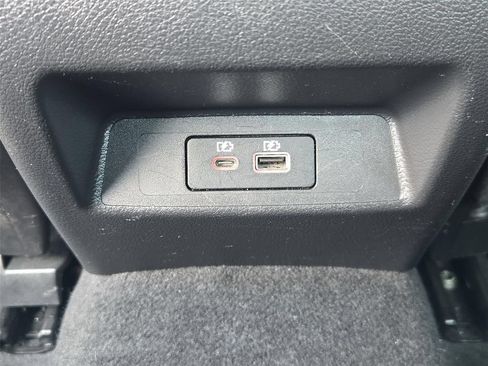 Used 2024 Nissan Altima 2.5 SV FWD image 13