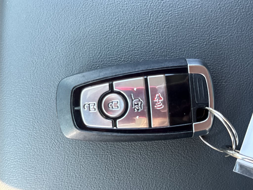 Used 2026 Ford Explorer Active RWD image 33