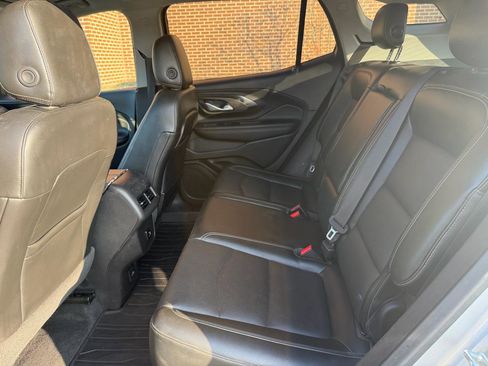 Used 2018 GMC Terrain SLT w/ Preferred Package image 32