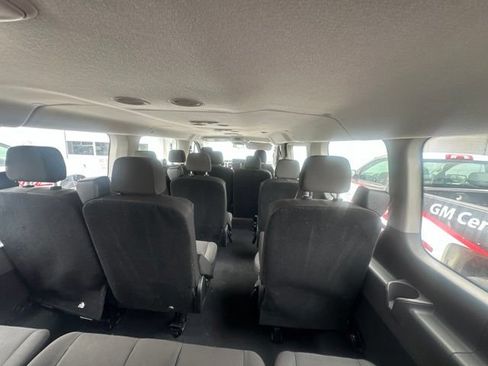 Used 2024 Ford Transit 350 XLT RWD image 9