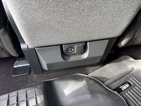 Used 2022 Ford F150 XLT w/ Max Trailer Tow Package image 31