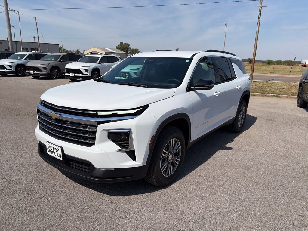 New 2027 Chevrolet Traverse LT w/ Driver Confidence Package AWD/4WD image 2