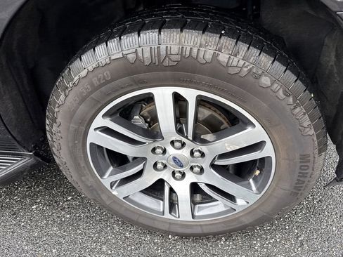 Used 2024 Ford Expedition Max Limited AWD/4WD image 12