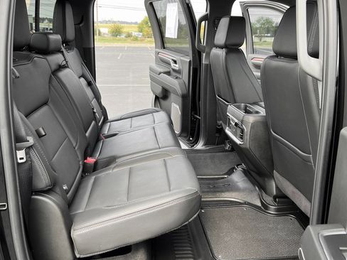 Used 2024 GMC Sierra 2500 Denali w/ Denali Reserve Package image 22