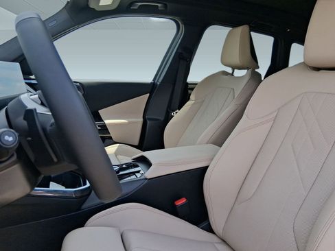 Used 2026 BMW X3 xDrive30 w/ Convenience Package image 5