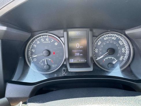 Used 2019 Toyota Tacoma TRD Pro AWD/4WD image 29
