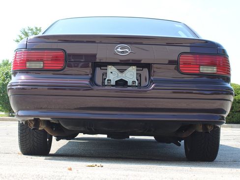 Used 1996 Chevrolet Impala SS RWD image 28