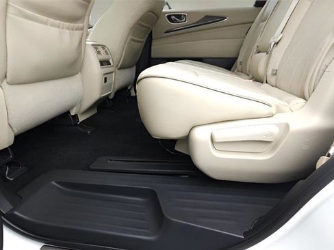 Used 2019 INFINITI QX60 Luxe w/ Essential Package AWD/4WD image 24