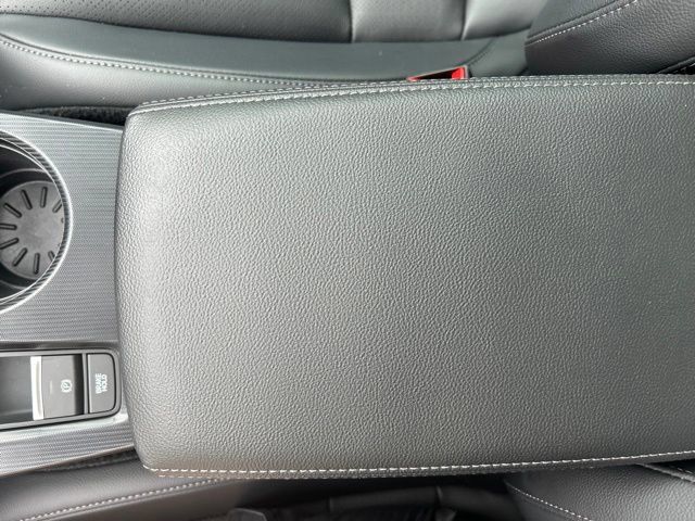Used 2024 Honda Civic EX-L image 26