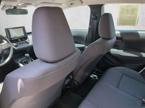 Used 2025 Toyota Corolla LE w/ Convenience Package FWD image 17