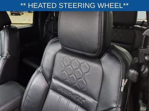 Used 2022 Nissan Frontier PRO-4X w/ Pro-4X Premium Package image 20