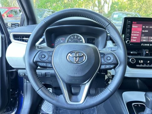Used 2022 Toyota Corolla SE FWD image 16