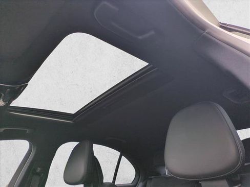 Certified 2022 Mercedes-Benz C 300 Sedan image 18