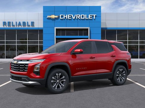 New 2026 Chevrolet Equinox LT image 2