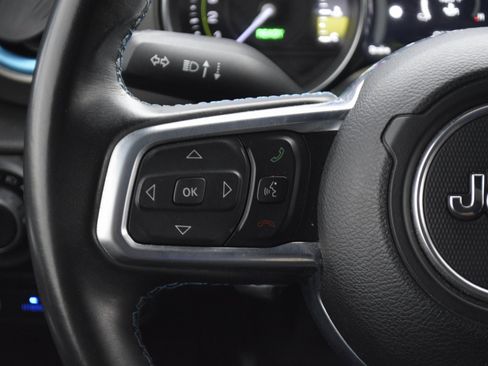 Used 2021 Jeep Wrangler Unlimited Rubicon 4xe image 12