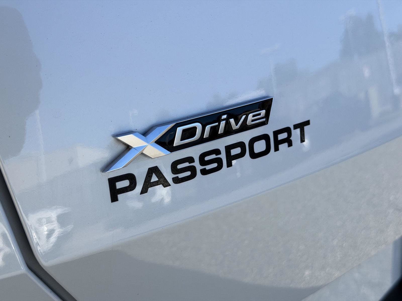 Used 2025 BMW X3 xDrive30i AWD/4WD image 9