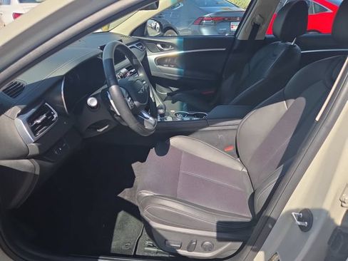 Used 2026 Genesis G70 2.5T RWD image 12