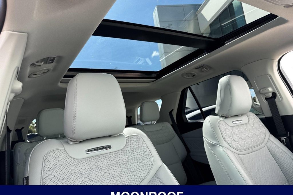 Used 2025 Ford Explorer Platinum w/ Ultimate Package RWD image 23