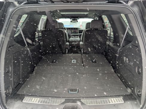 Used 2024 GMC Yukon Denali image 50