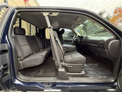 Used 2011 GMC Sierra 1500 SLE w/ Power Tech Package image 21