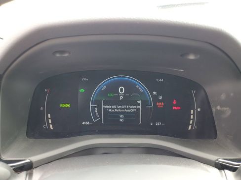 Used 2025 Toyota Camry LE image 24